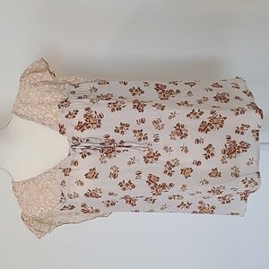 DR2 floral top
